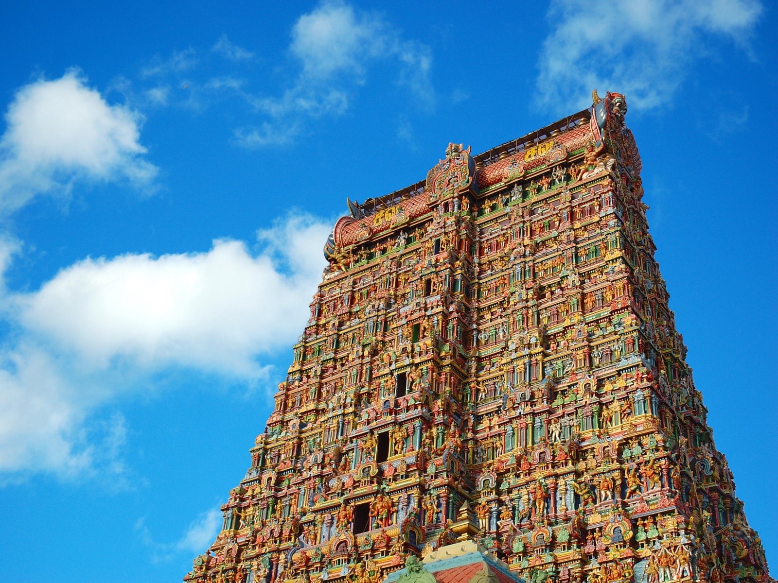 معبد رنگارنگ میناکشی هند