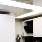 اجرای سقف لاکر و ترنسپرنت لابل در آشپزخانه